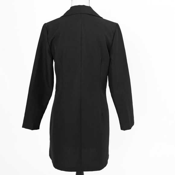 Younique black tailored fit longer silhouette single button blazer jacket 11 Jr - Picture 2 of 11